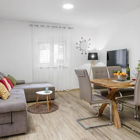 Apartments Vesna Vodice Kültér fotó