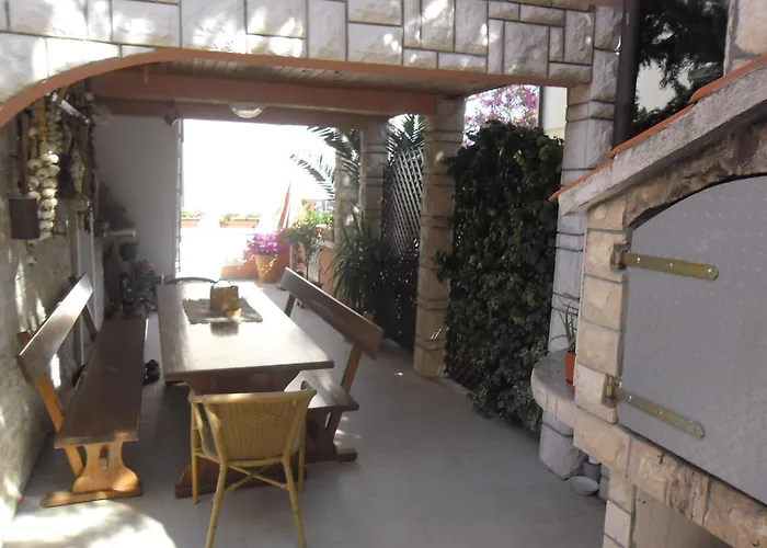Apartments Vesna Vodice